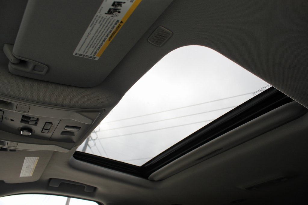 Used 2017 Cadillac Escalade ESV Luxury image 20