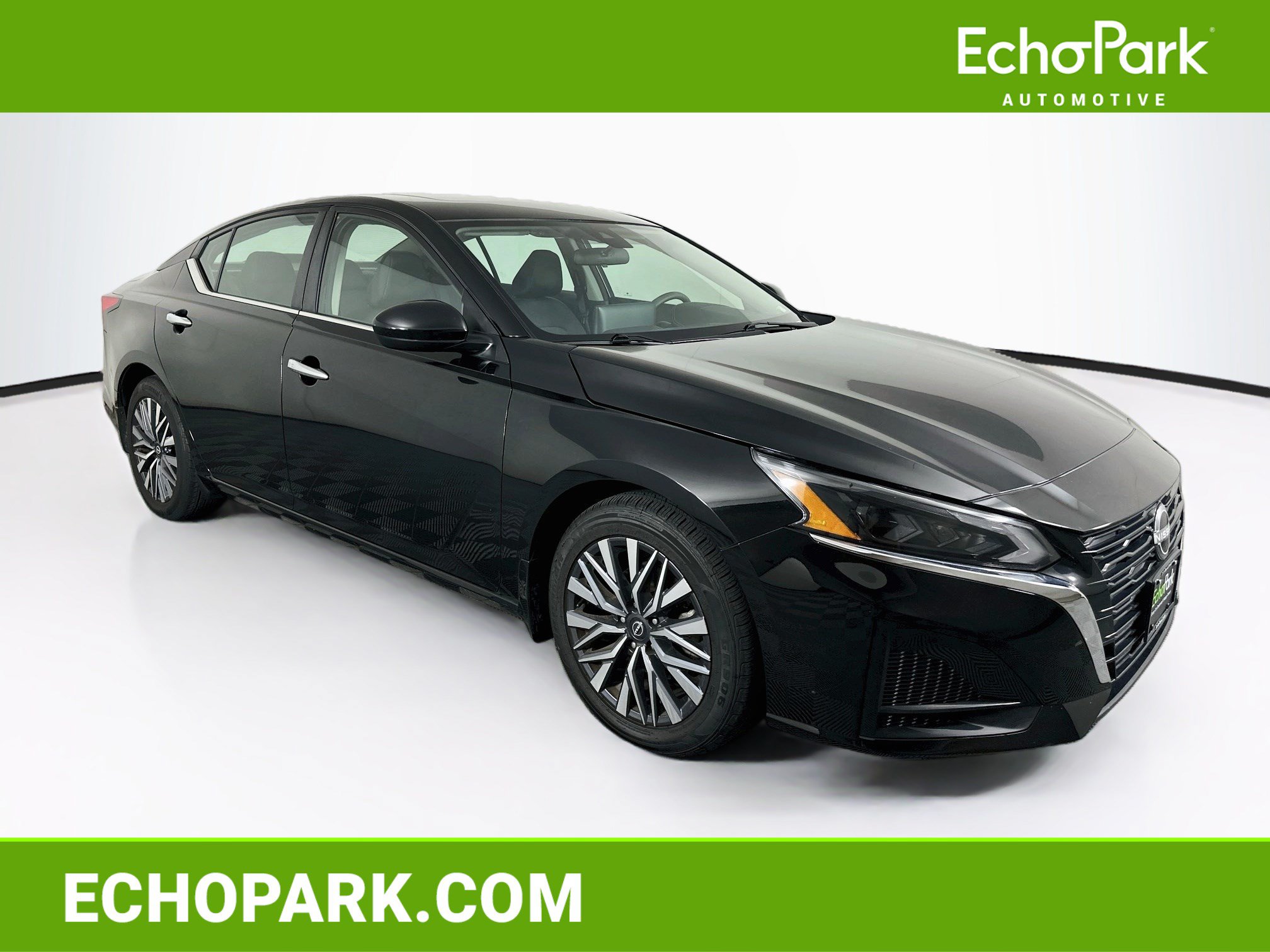 Used 2023 Nissan Altima 2.5 SV w/ SV Premium Package