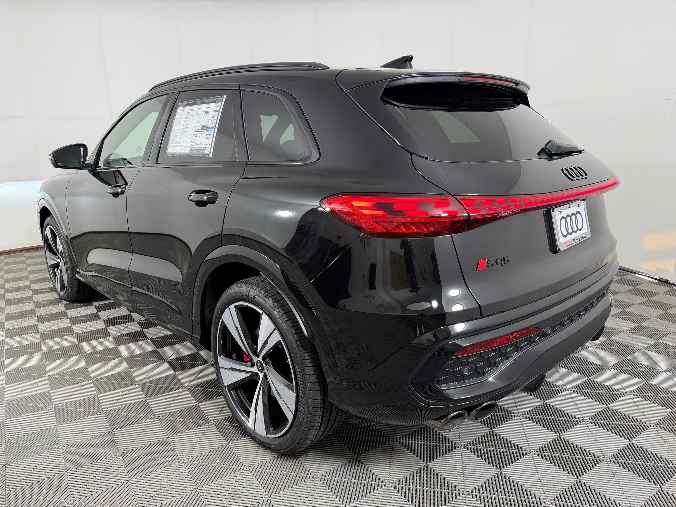 New 2026 Audi SQ5 Premium Plus AWD/4WD image 3
