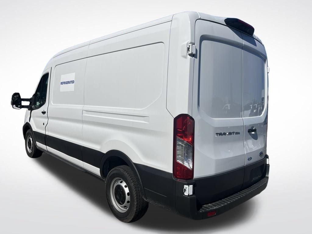 New 2025 Ford Transit 250 148 Medium Roof RWD image 23