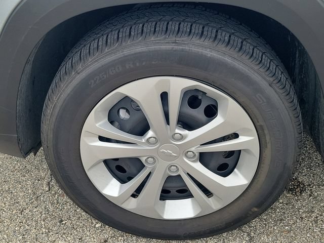 Used 2026 Chevrolet Trax LS FWD image 7