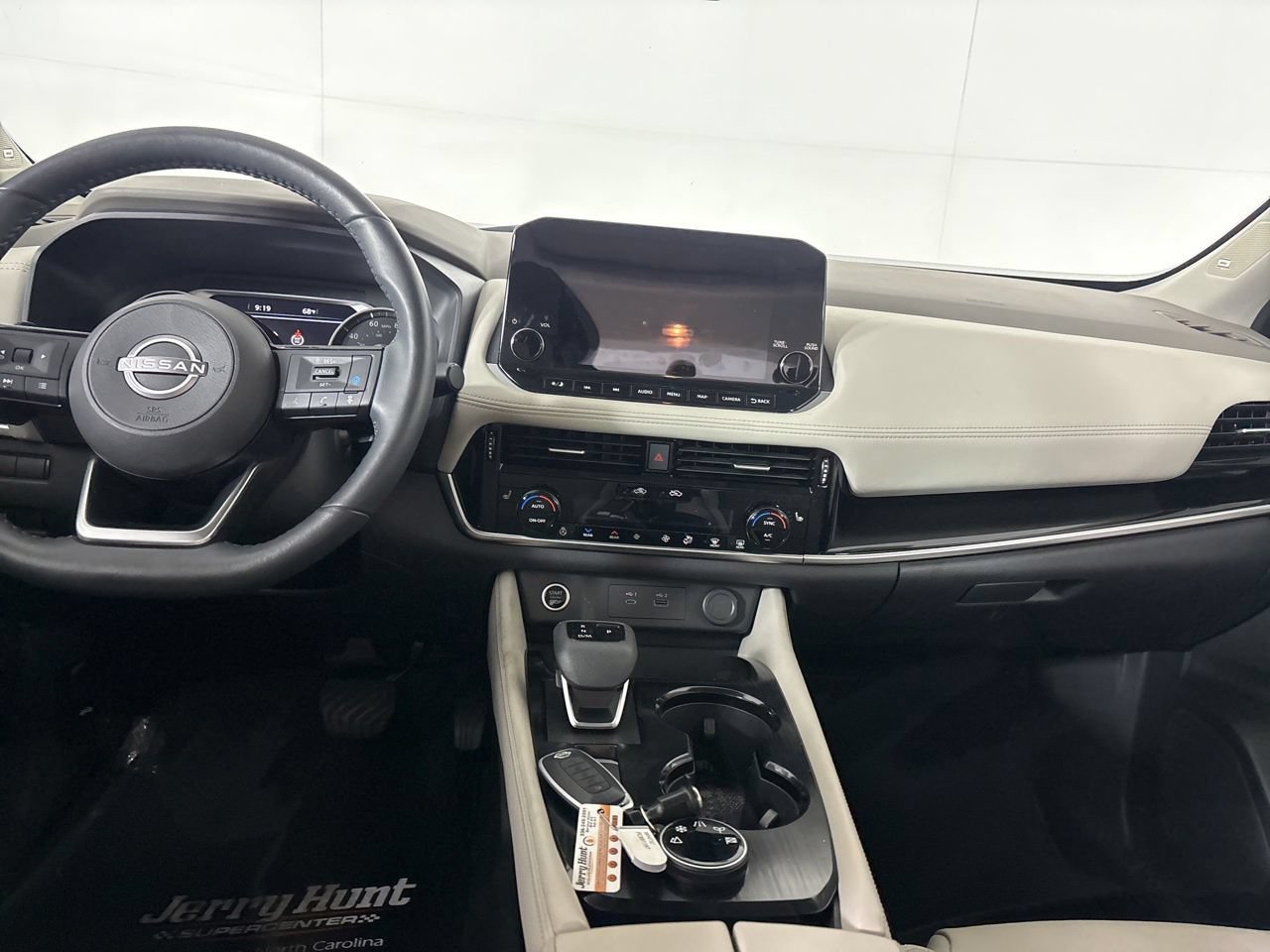 Used 2023 Nissan Rogue SL w/ SL Premium Package AWD/4WD image 25