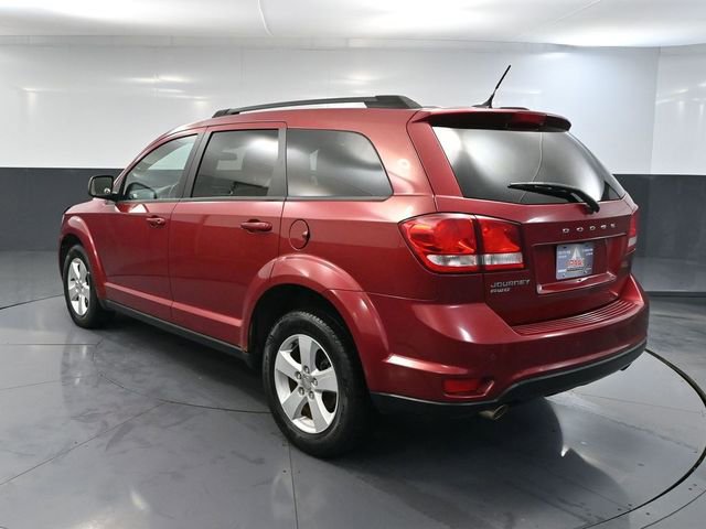 Used 2011 Dodge Journey Mainstreet w/ Safe & Sound Group AWD/4WD image 7