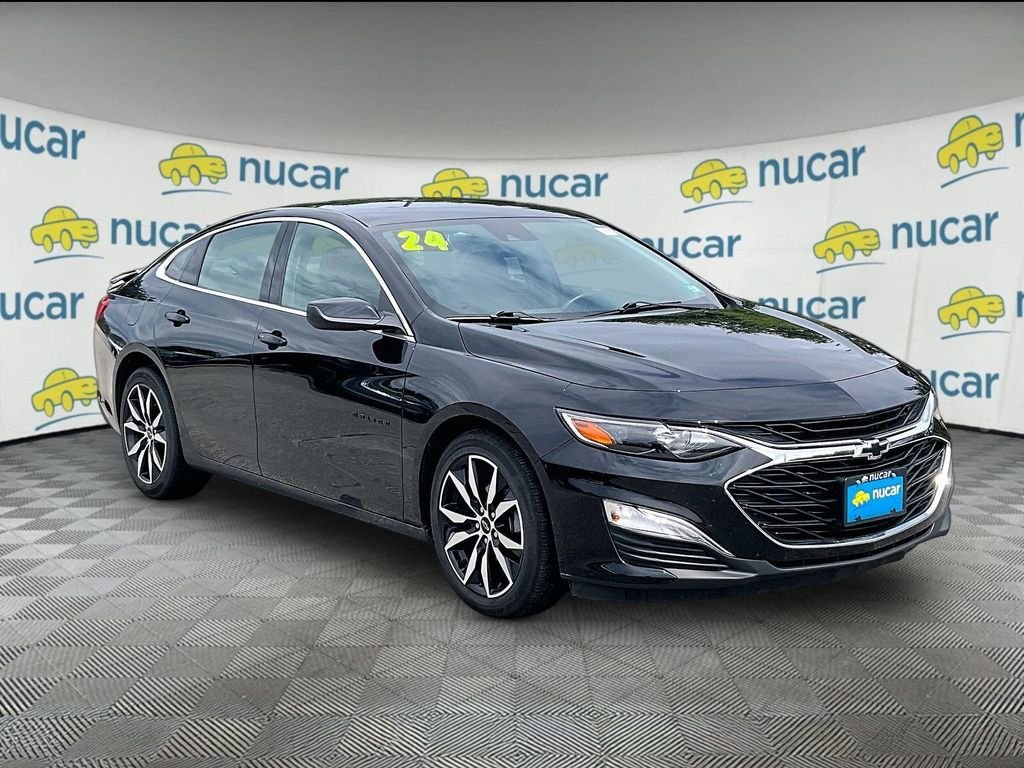 Used 2024 Chevrolet Malibu RS FWD image 1