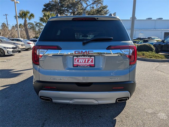 Used 2023 GMC Acadia SLT w/ Preferred Package image 6