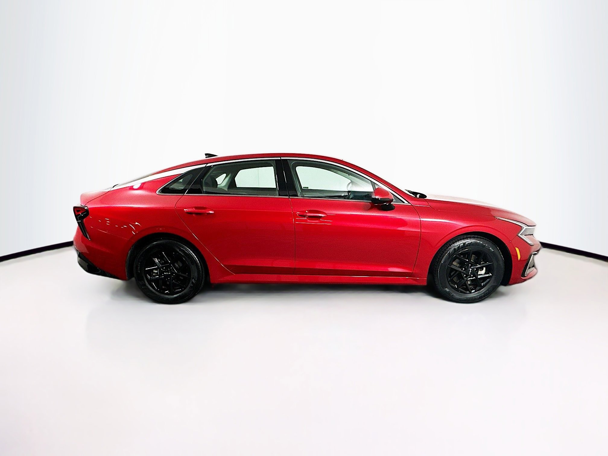 Used 2025 Kia K5 LXS FWD image 10