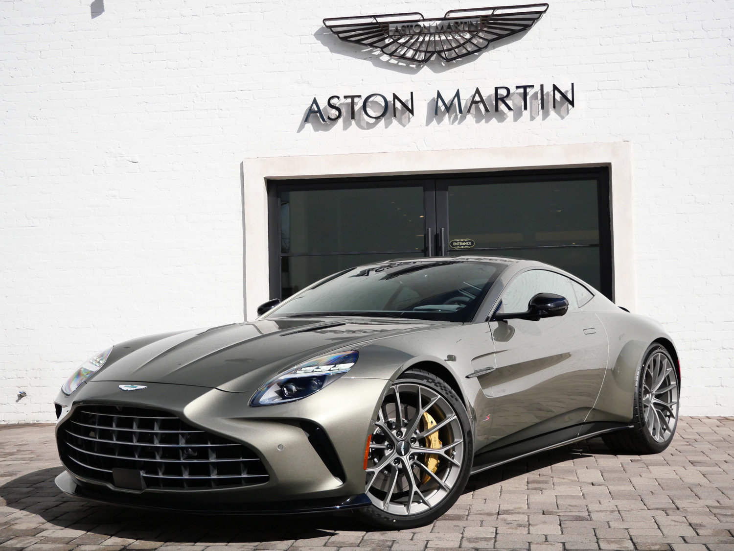 New 2026 Aston Martin V8 Vantage S RWD image 18