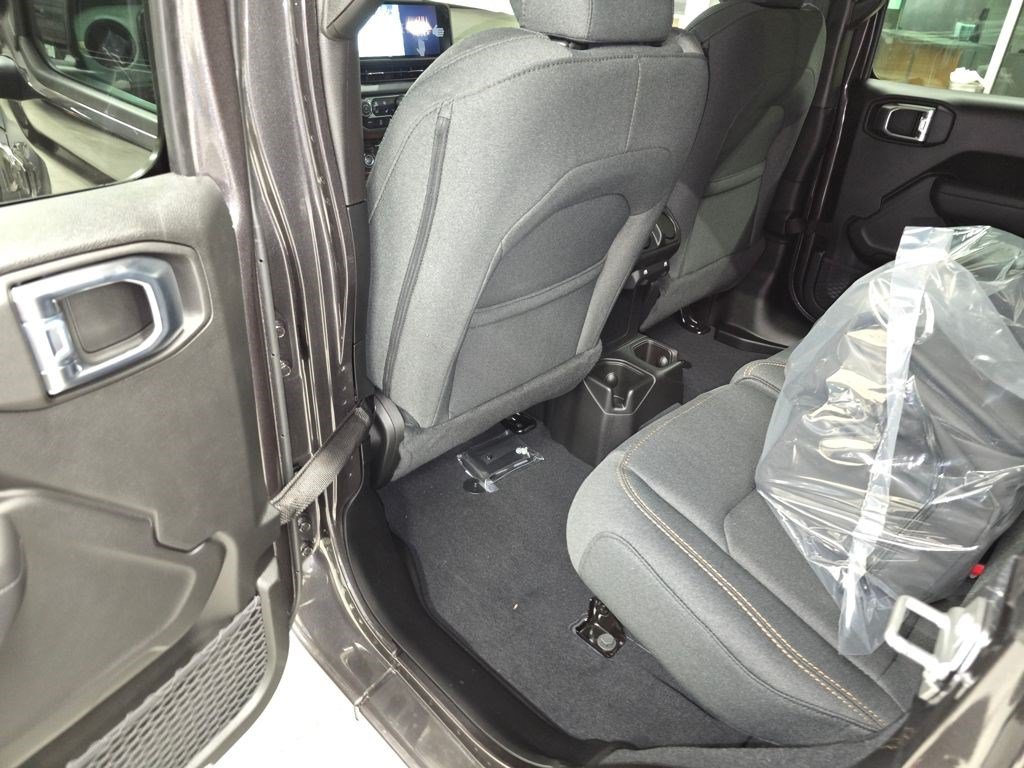 New 2025 Jeep Wrangler Unlimited Sport AWD/4WD image 26