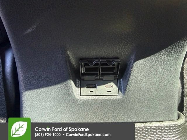 Used 2025 Toyota Camry SE w/ Multimedia Upgrade Package AWD/4WD image 13