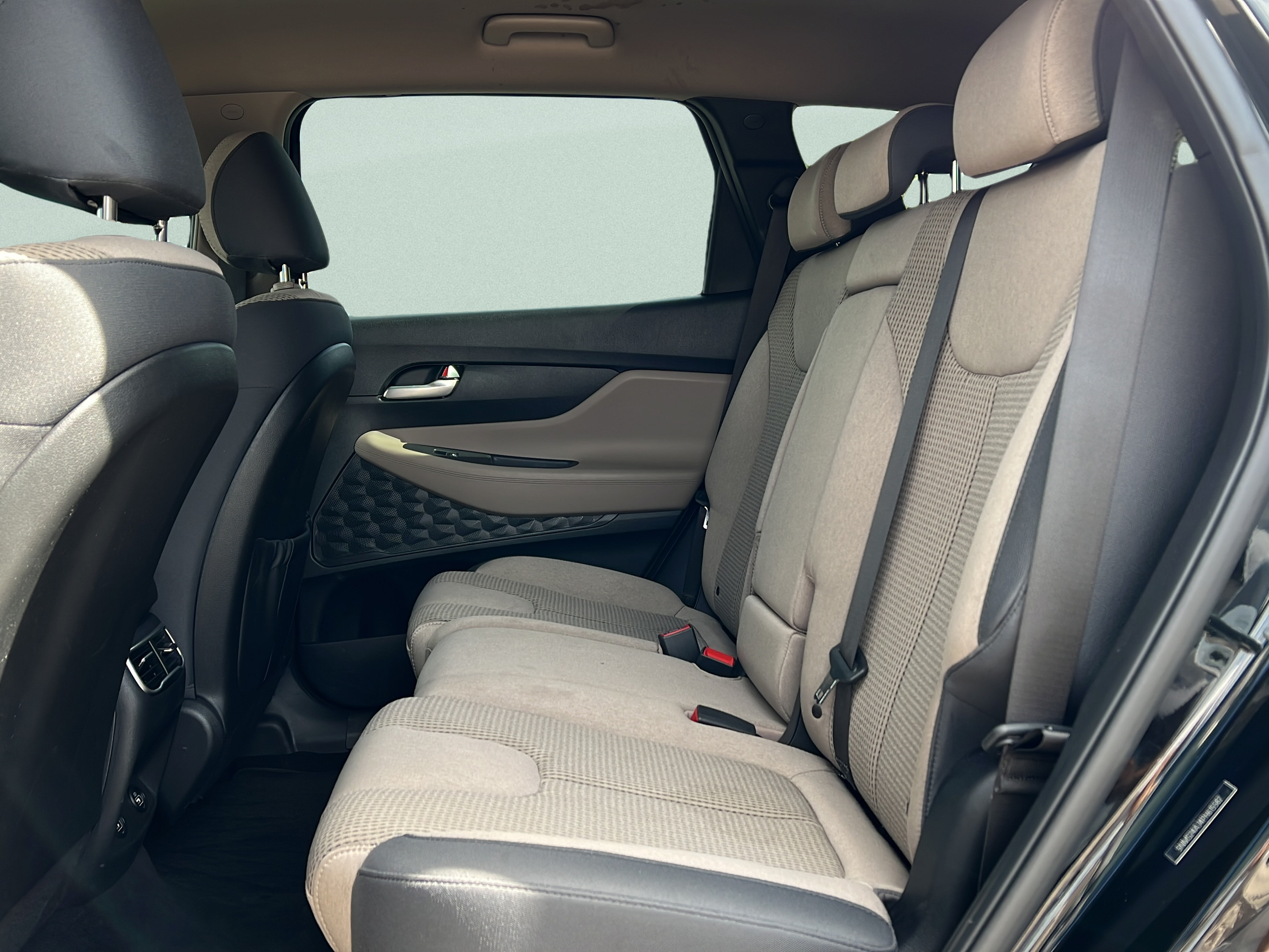 Certified 2023 Hyundai Santa Fe SEL FWD image 10
