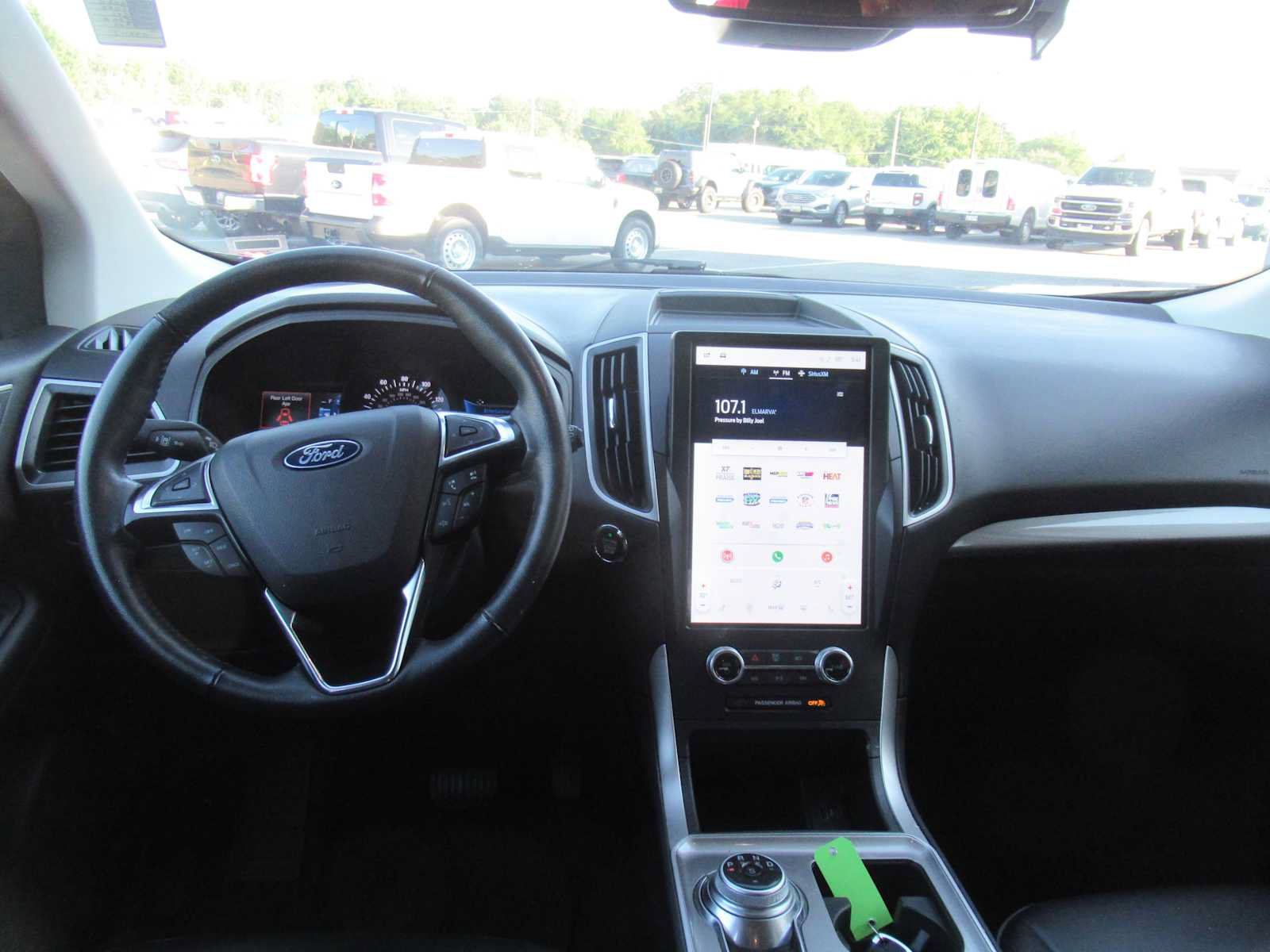 Used 2024 Ford Edge SEL AWD/4WD image 17