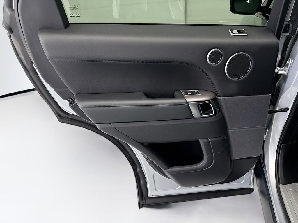 Used 2019 Land Rover Range Rover Sport HSE AWD/4WD image 25