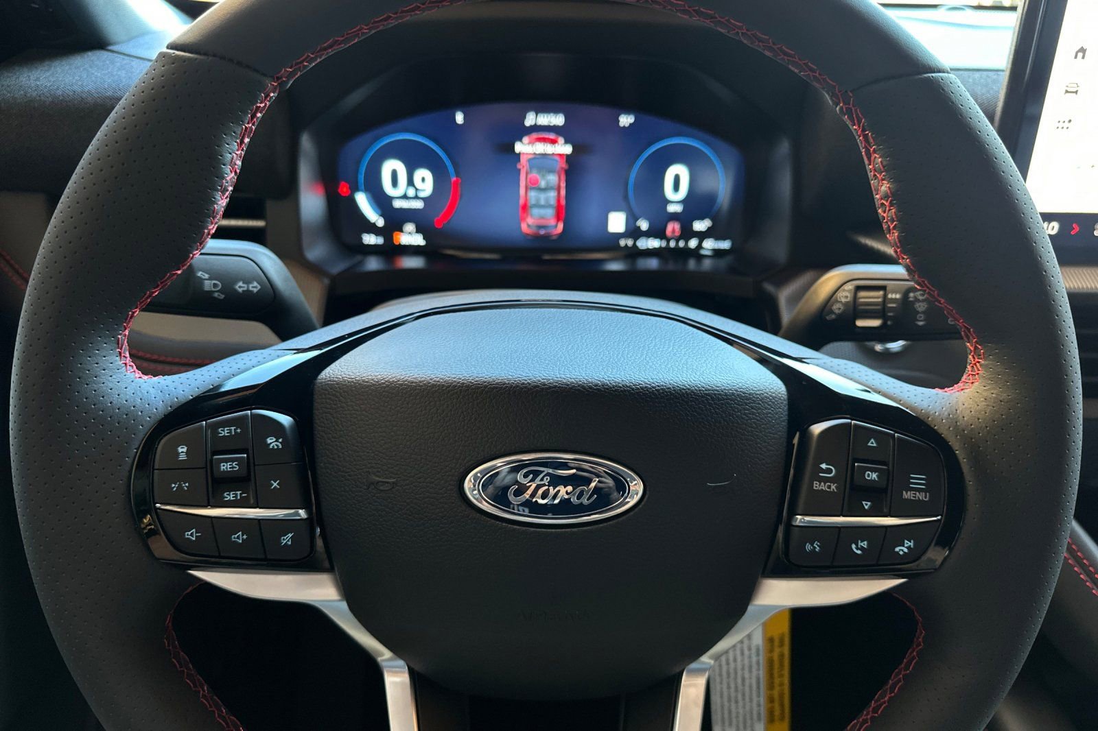 New 2026 Ford Explorer ST-Line w/ Premium Package image 24