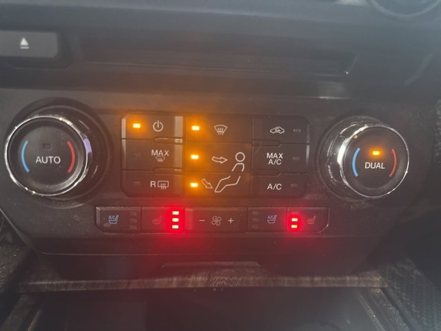 Used 2017 Ford F350 Lariat w/ Lariat Ultimate Package image 19