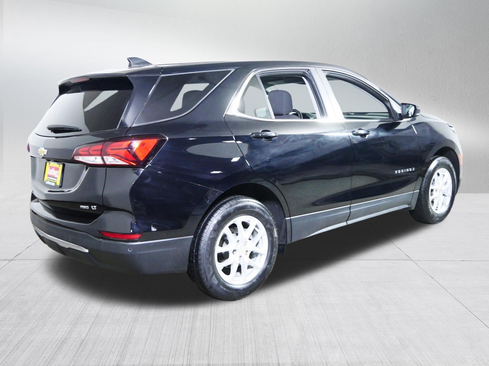 Used 2022 Chevrolet Equinox LT AWD/4WD image 7