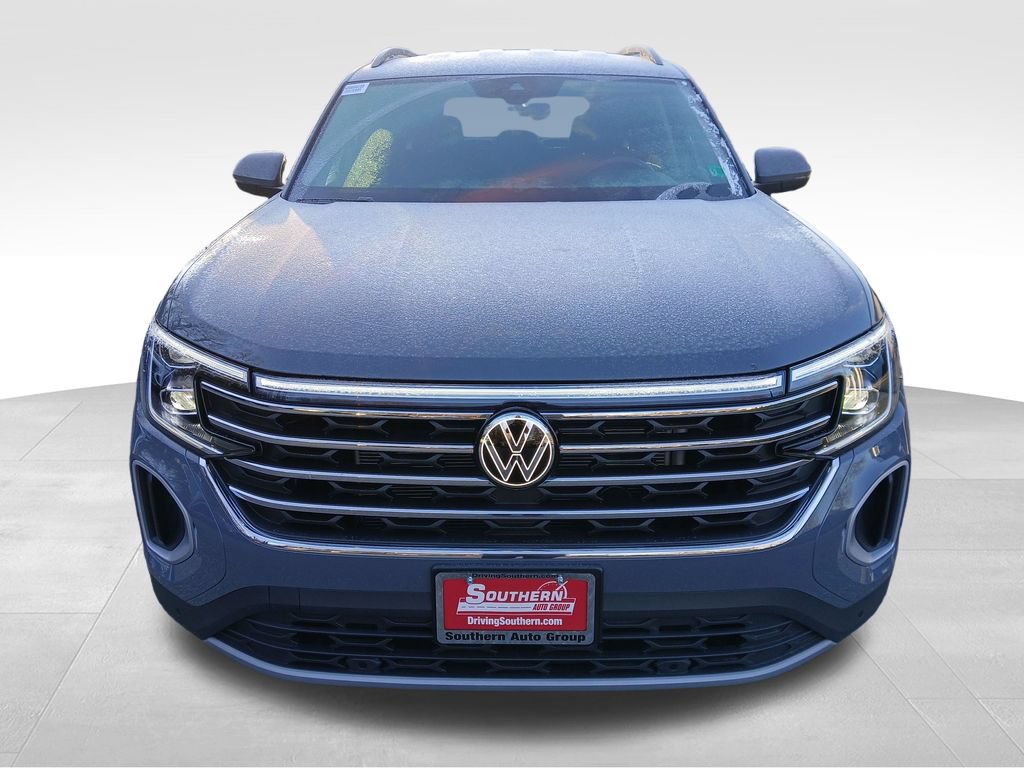 New 2025 Volkswagen Atlas SE FWD image 8