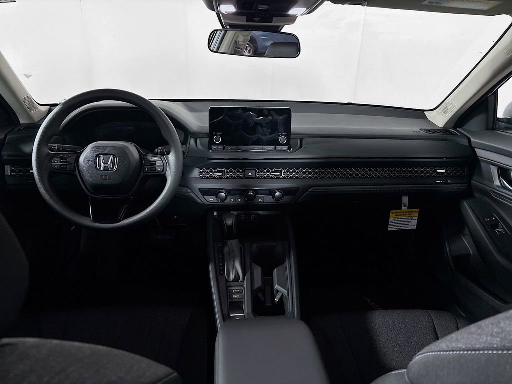 Used 2025 Honda Accord SE image 12