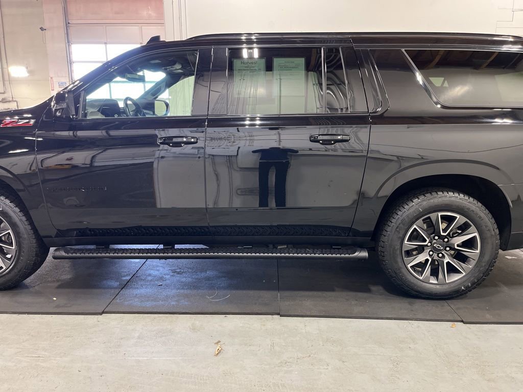 Certified 2024 Chevrolet Suburban Z71 w/ Off-Road Capability Package image 4