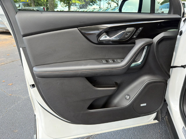 Used 2023 Chevrolet Blazer Premier w/ Enhanced Convenience Package FWD image 10
