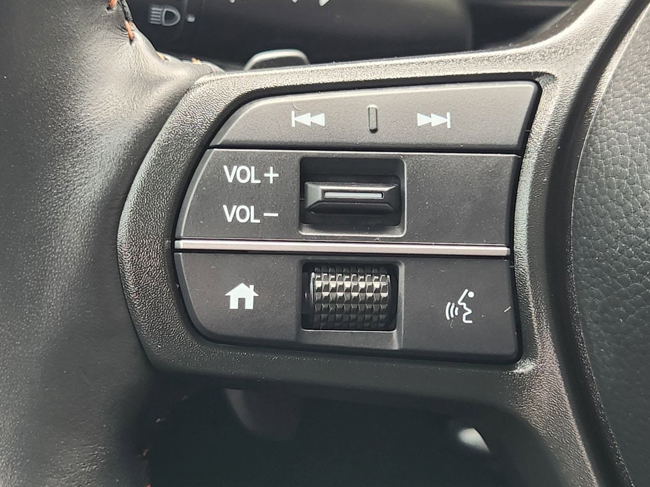 Used 2024 Honda CR-V Sport-L image 27