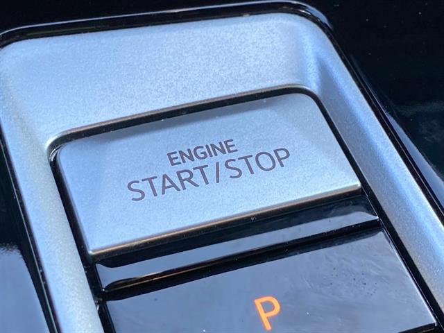 Used 2024 Volkswagen Atlas Cross Sport SE image 27