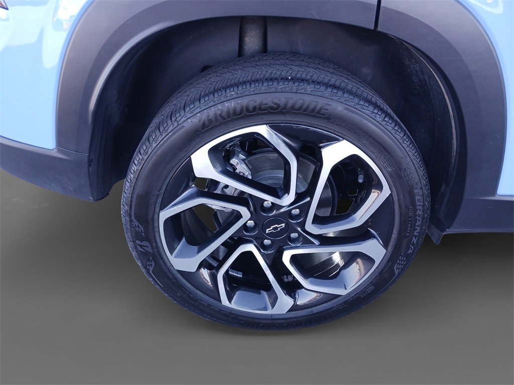 Used 2024 Chevrolet Trax RS w/ Sunroof Package image 10
