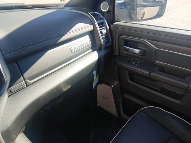 New 2026 RAM 4500 Laramie w/ Laramie Trim Package image 32