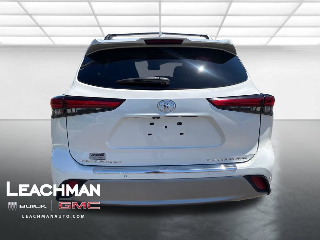 Used 2020 Toyota Highlander Platinum AWD/4WD image 5