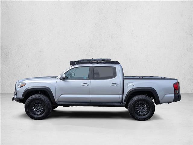 Used 2019 Toyota Tacoma TRD Off-Road w/ Technology Package AWD/4WD image 8