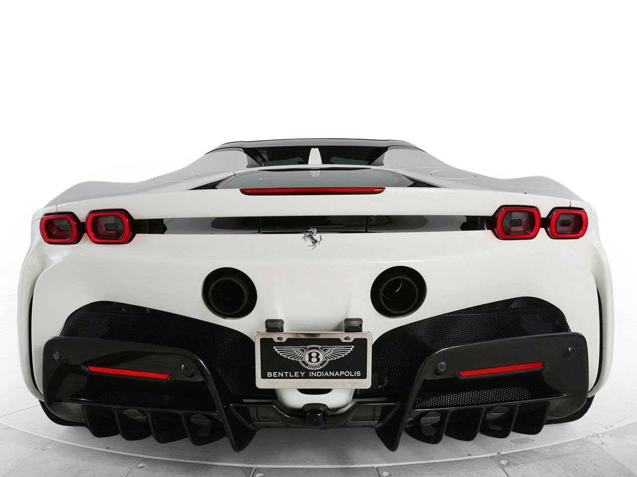 Used 2023 Ferrari SF90 Spider AWD/4WD image 7