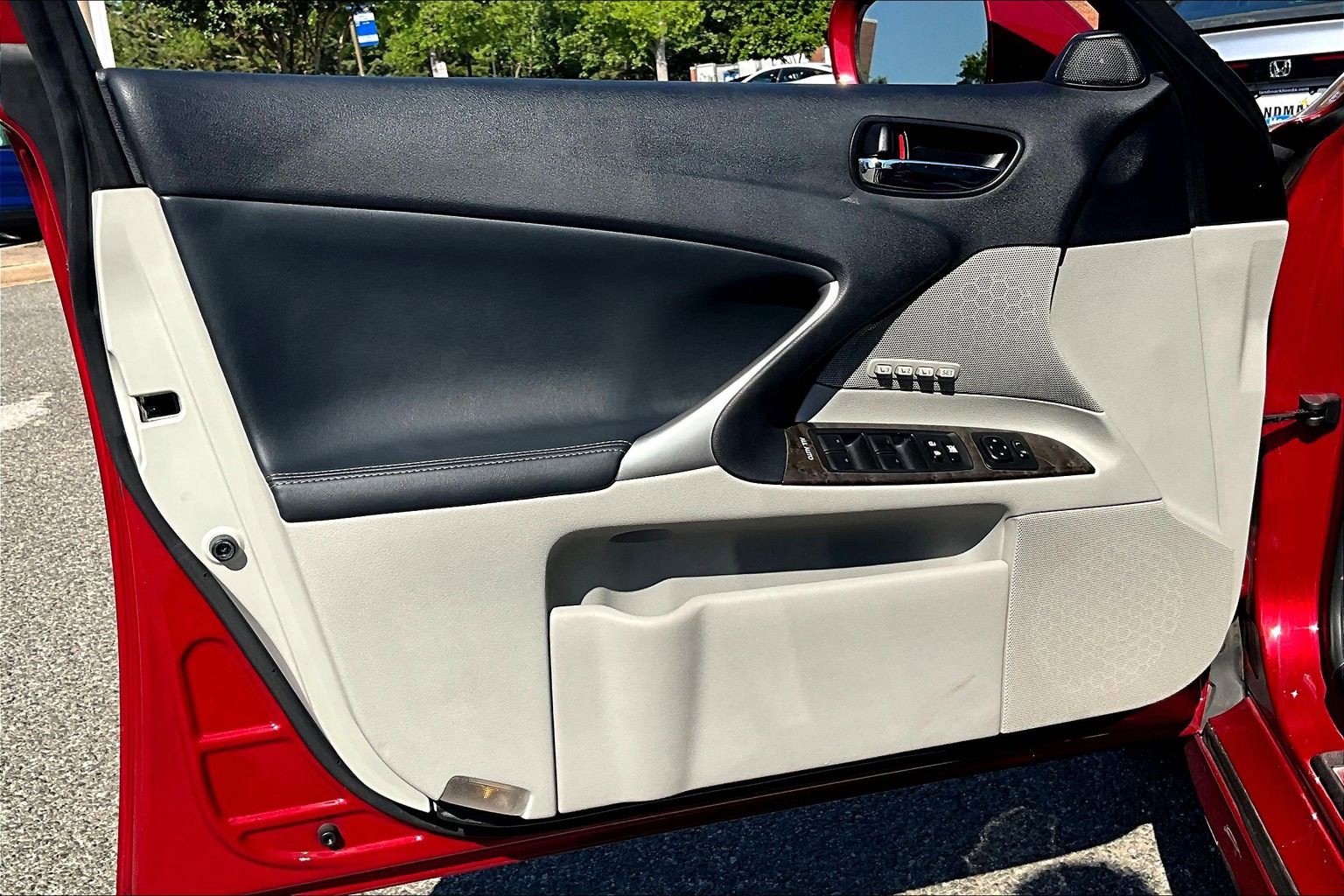 Used 2011 Lexus IS 250 AWD w/ Luxury Plus Value Edition image 17