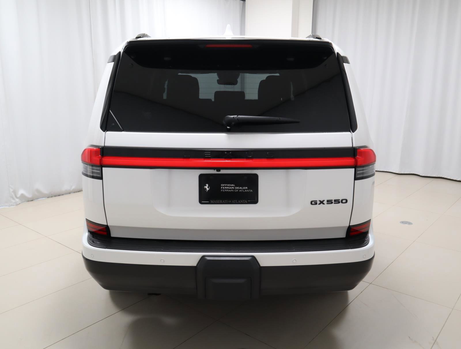 Used 2024 Lexus GX 550 w/ Accessory Package (Z1) image 4