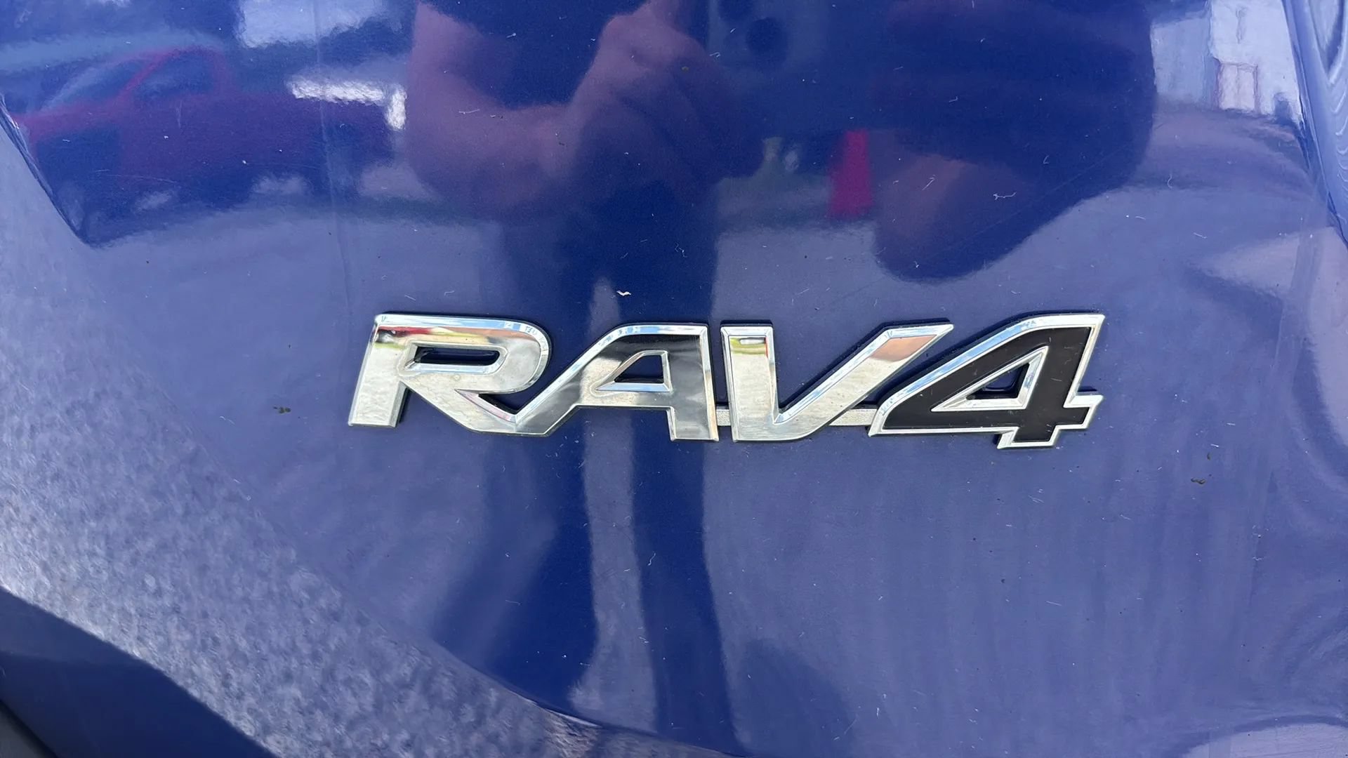 Used 2015 Toyota RAV4 XLE AWD/4WD image 13
