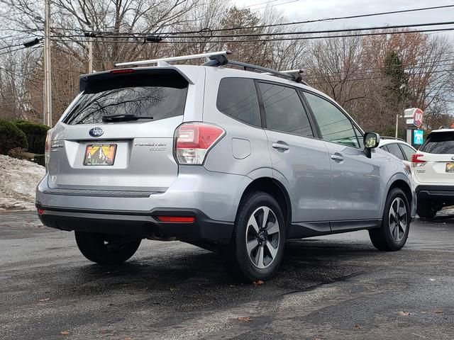 Used 2017 Subaru Forester 2.5i Premium w/ All-Weather Package image 3