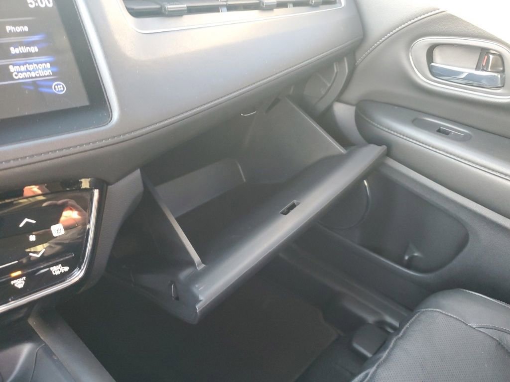 Used 2021 Honda HR-V EX-L image 18