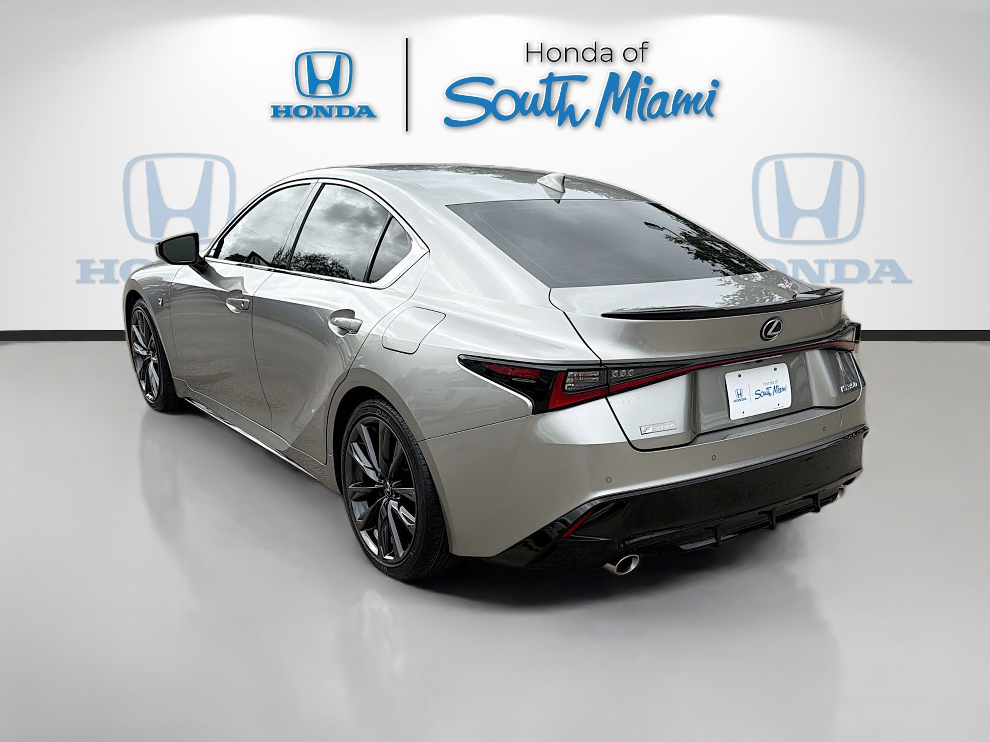 Used 2023 Lexus IS 350 F Sport w/ Memory Package image 5