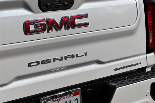 Used 2022 GMC Sierra 3500 Denali image 53