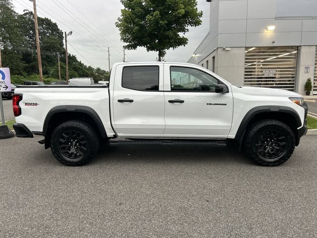 Used 2025 Chevrolet Colorado Trail Boss AWD/4WD image 9