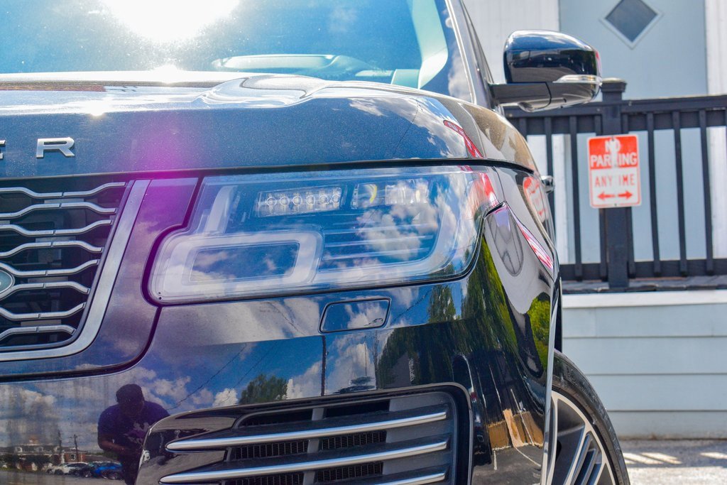 Used 2019 Land Rover Range Rover Autobiography image 4