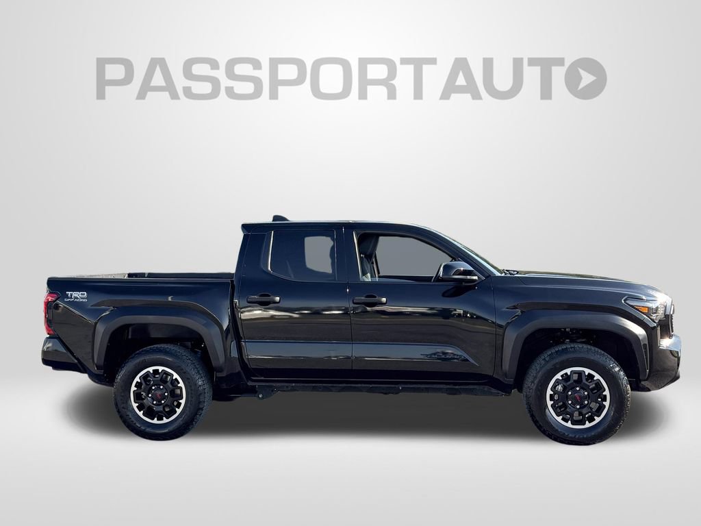 Used 2024 Toyota Tacoma TRD Off-Road AWD/4WD image 9
