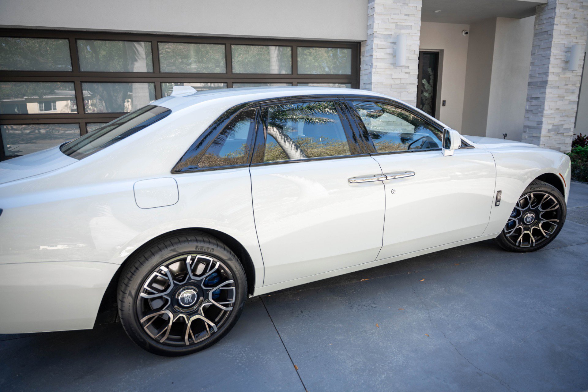 Used 2022 Rolls-Royce Ghost Black Badge image 29