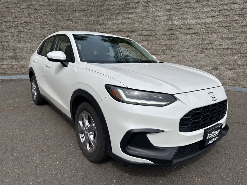 Used 2025 Honda HR-V LX