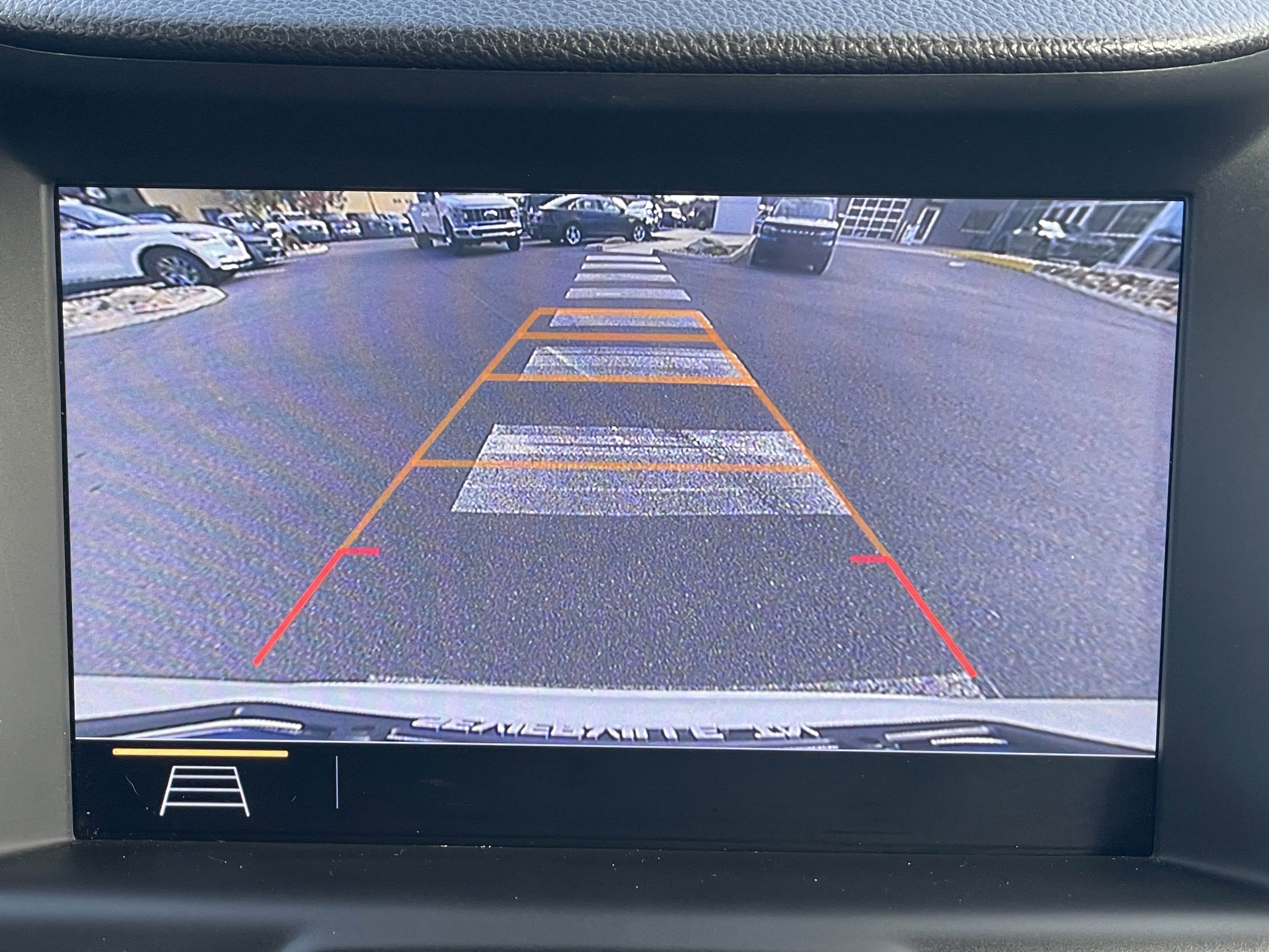 Used 2021 GMC Terrain SLT image 28