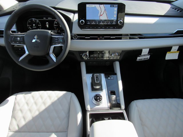 New 2025 Mitsubishi Outlander SEL image 10