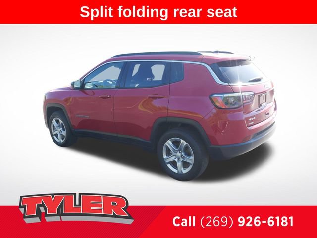 Used 2024 Jeep Compass Latitude AWD/4WD image 5