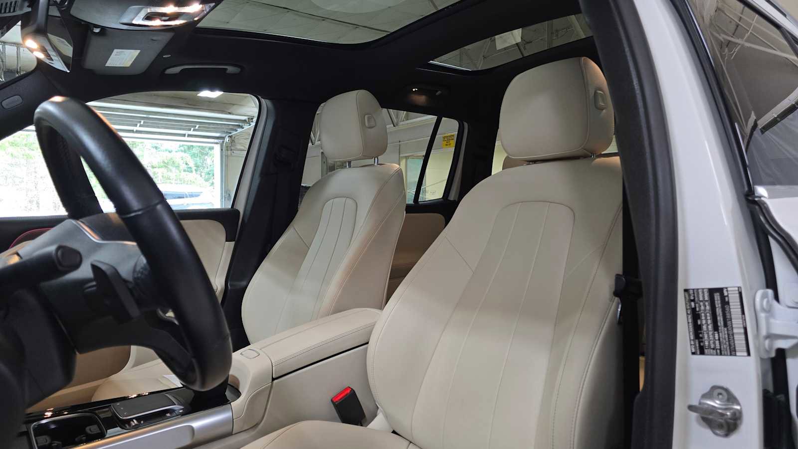 Certified 2022 Mercedes-Benz GLB 250 4MATIC image 21