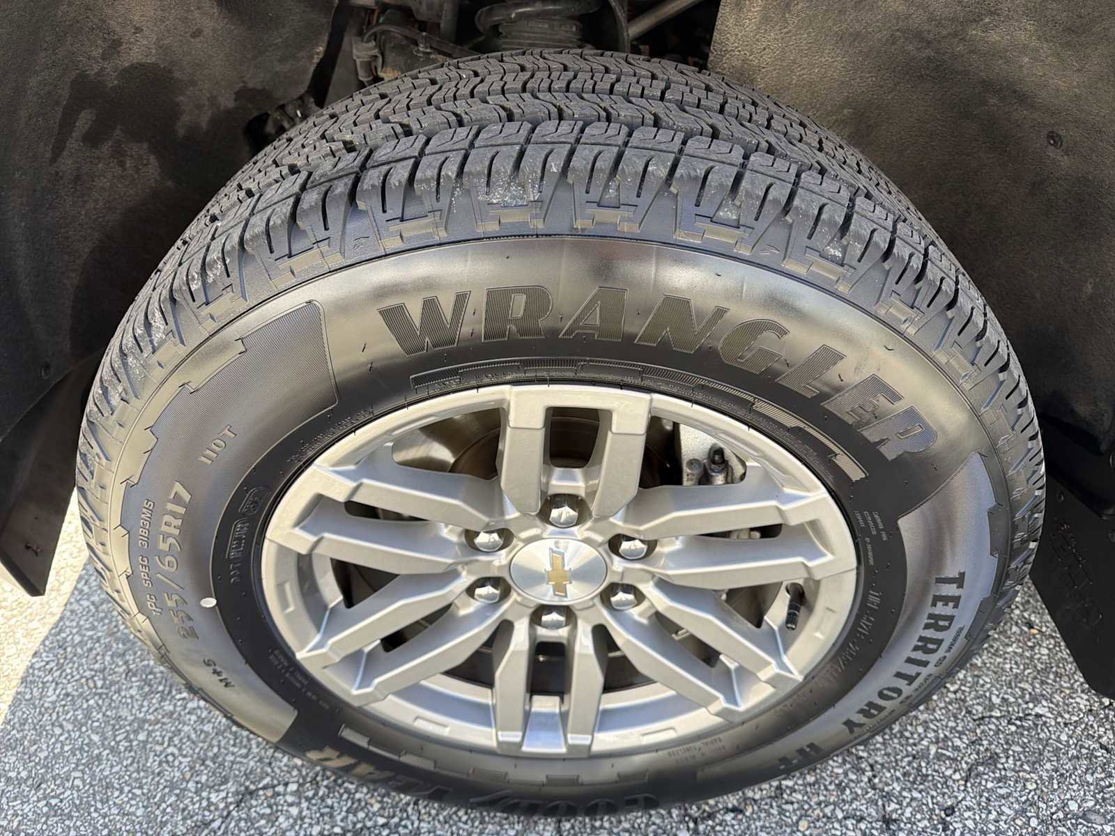 Certified 2024 Chevrolet Colorado LT w/ LT Convenience Package II image 31