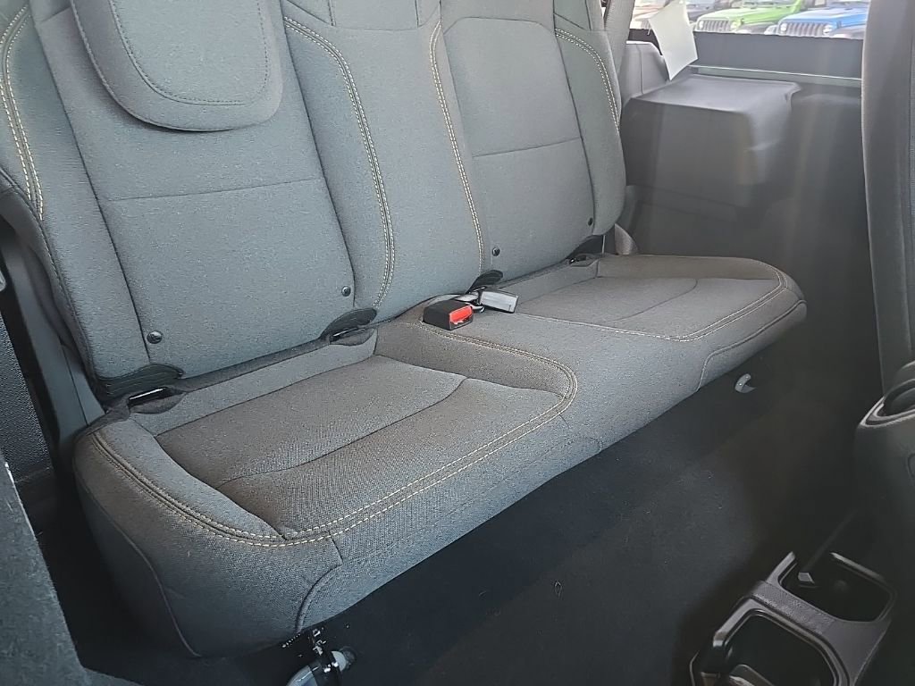Used 2024 Jeep Wrangler Sport S image 79