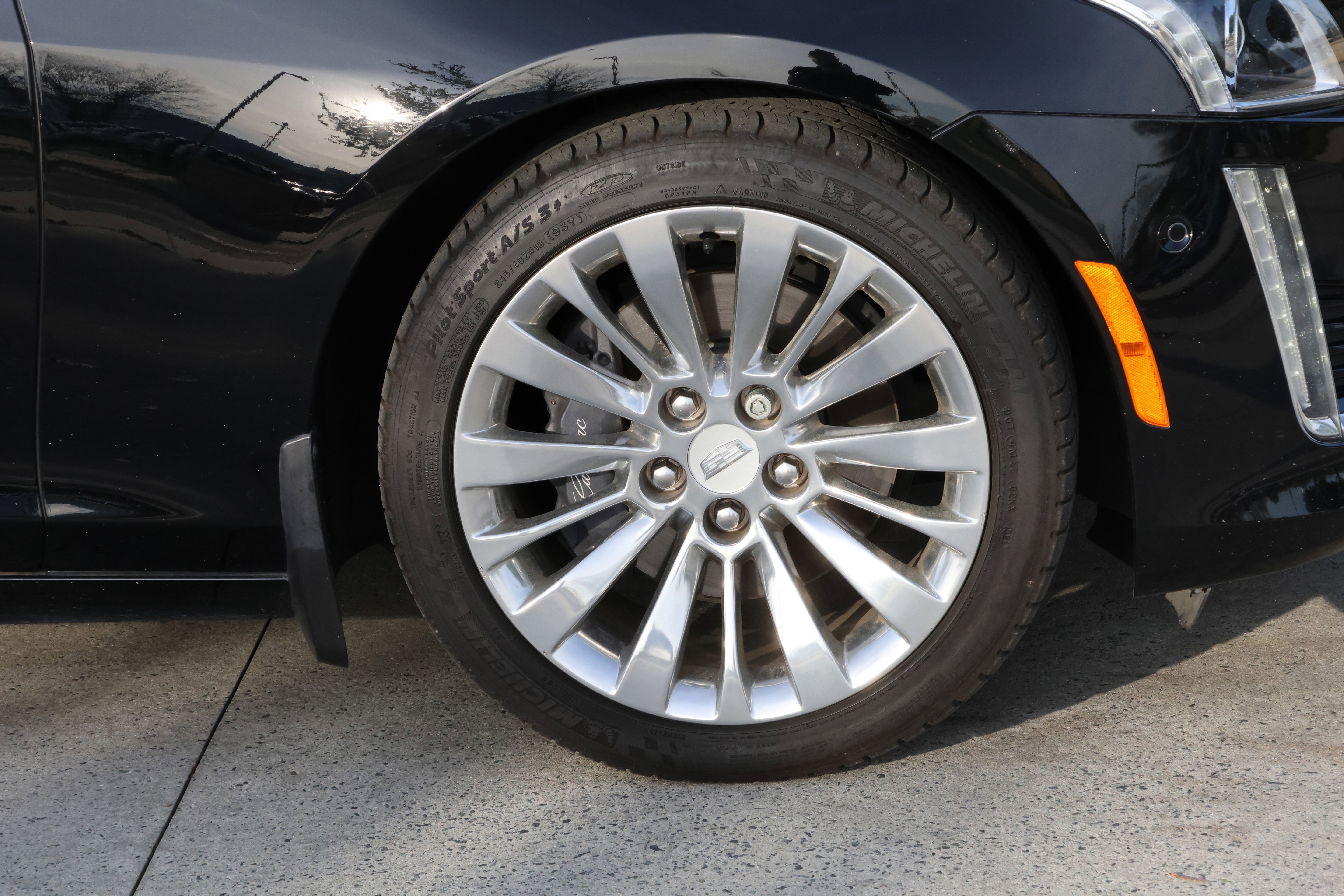 Used 2016 Cadillac CTS Premium image 11