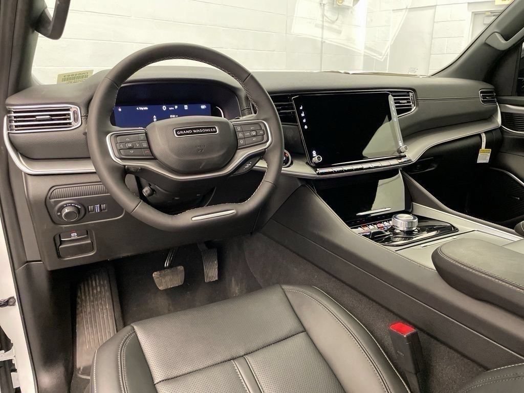 New 2026 Jeep Grand Wagoneer 4WD w/ 8-Passenger Seating Package image 12